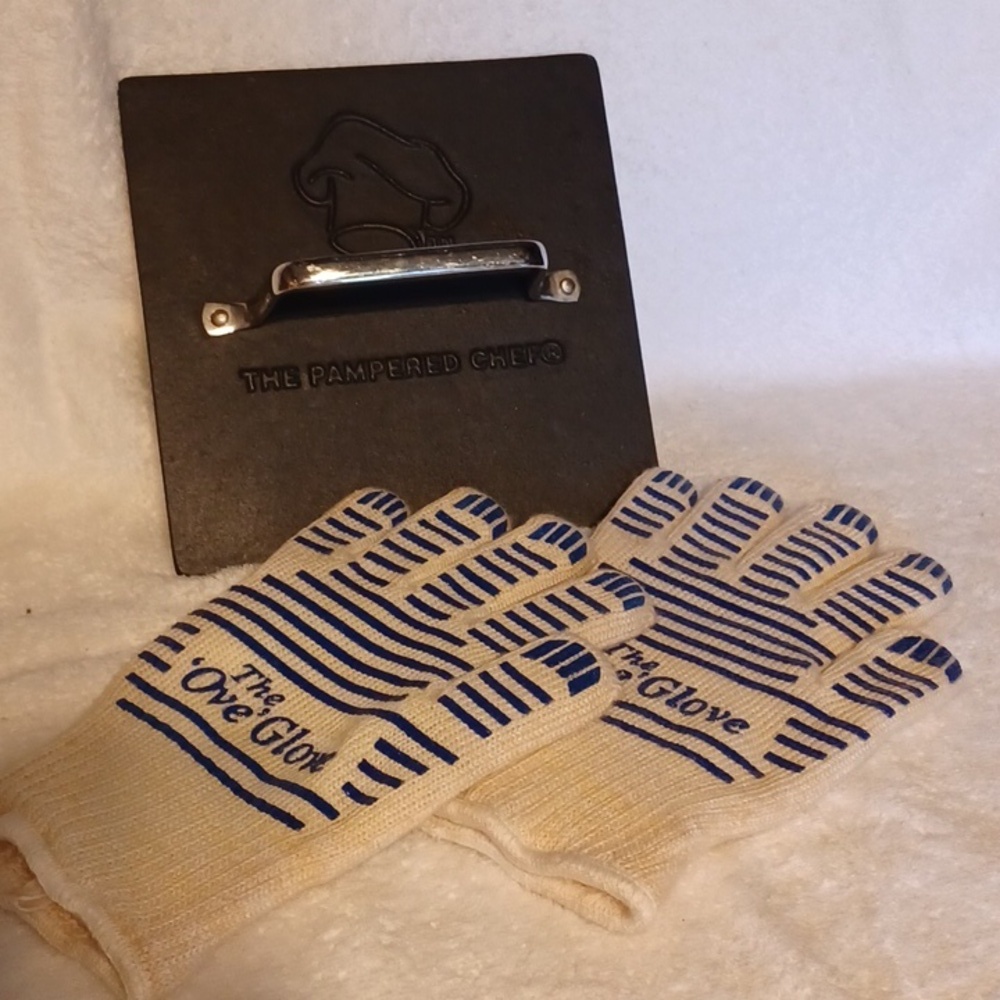 Pampered chef cast iron grill press and oven safe gloves